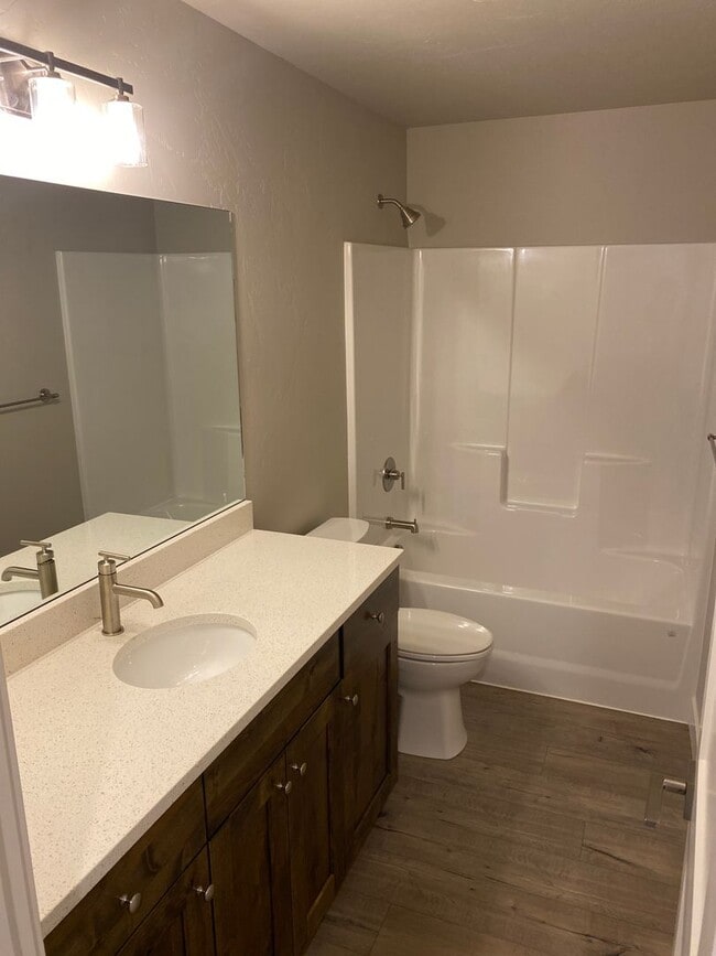 Building Photo - 20140 Reed Ln