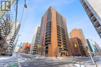 Building Photo - 475 Laurier Ave W