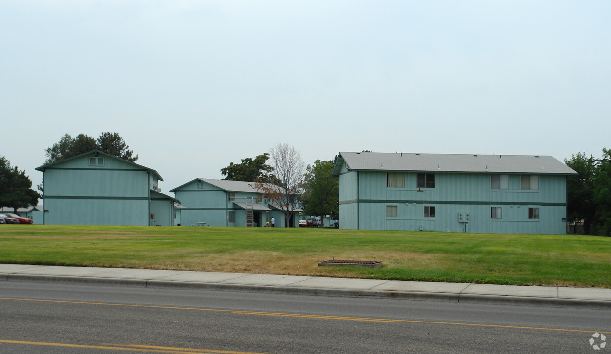 Primary Photo - Meridian Park Apartments