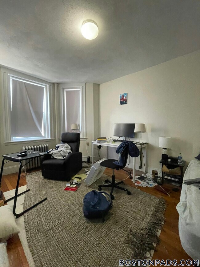 Foto del edificio - 1179 Boylston St