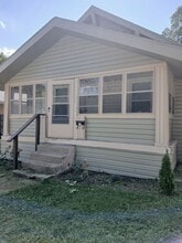 Building Photo - 2517 Essex St