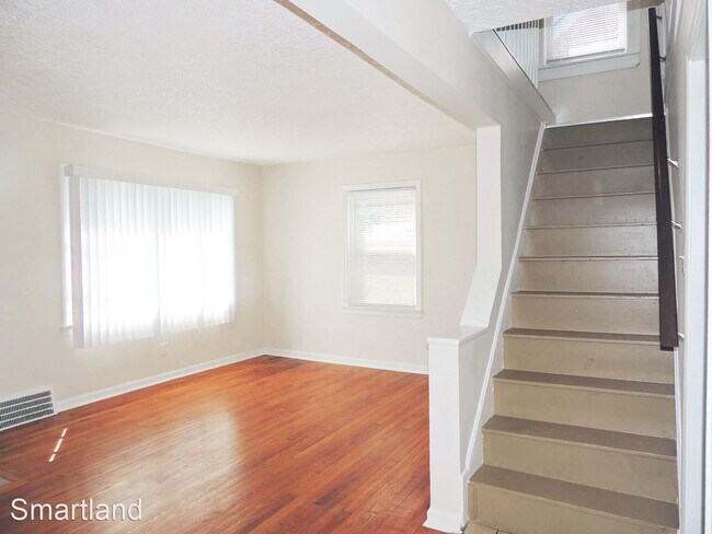Foto del edificio - 3 br, 1 bath House - 4400 Parkton Drive