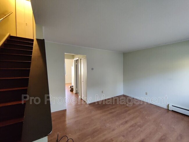 Foto del edificio - 218 Oakville Ave