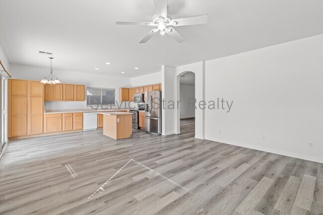 Foto del edificio - 20294 N 84th Ave