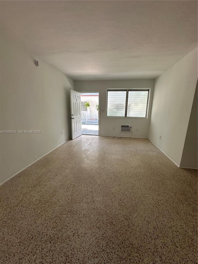 Foto del edificio - 790 81st St