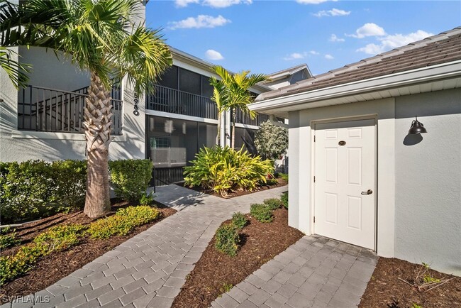 Foto del edificio - 15980 Grassland Ln