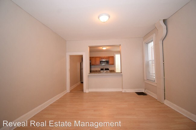 Building Photo - 3 br, 1 bath House - 3321 Edmondson Avenue