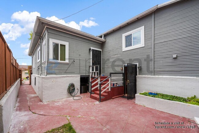 Building Photo - 1340 67th St