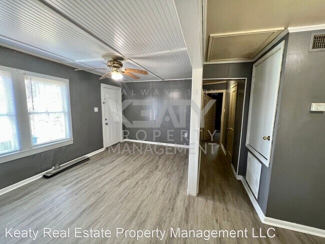 Foto del edificio - 3 br, 1 bath House - 221 Dear Street