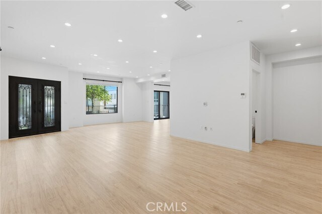 Foto del edificio - 913 Hilldale Ave