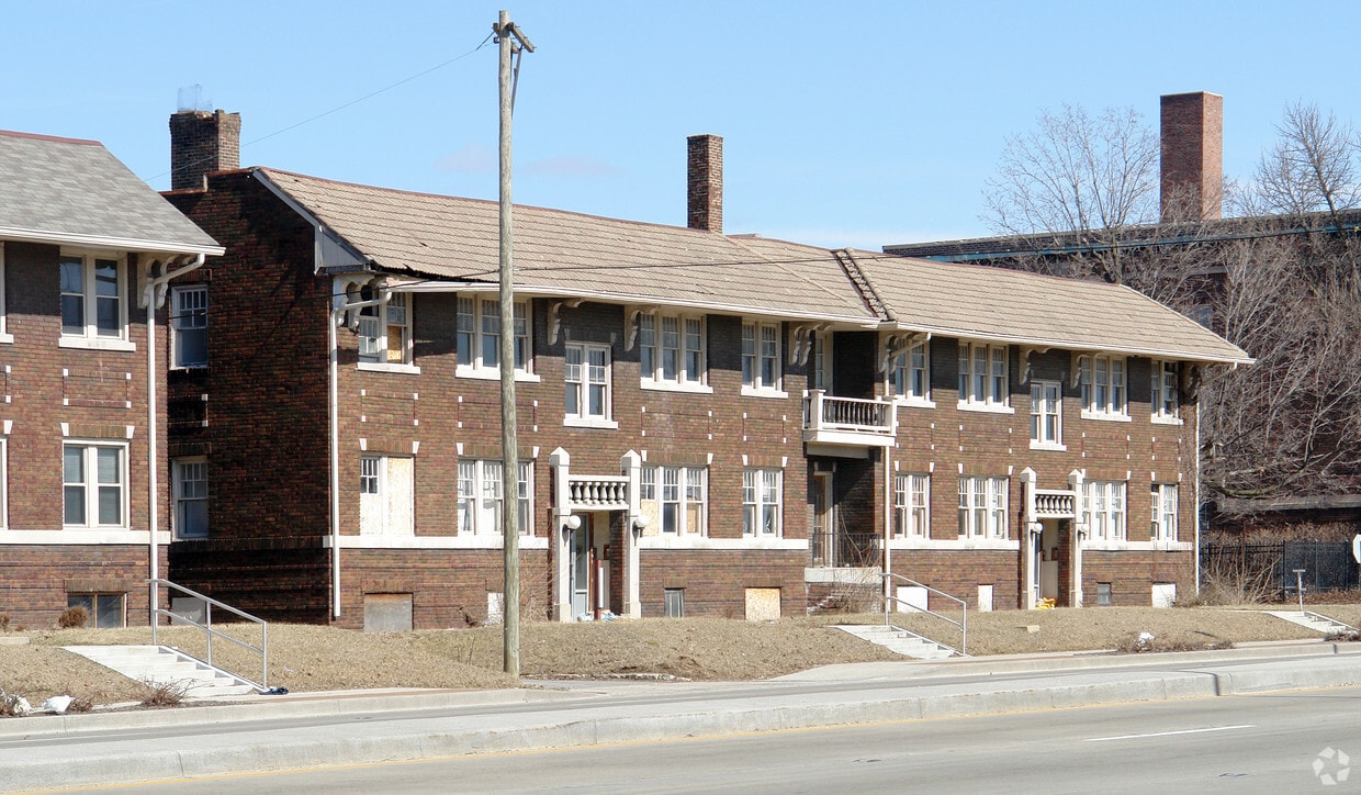 546 E 38th St, Indianapolis, IN 46205 Apartments in Indianapolis, IN