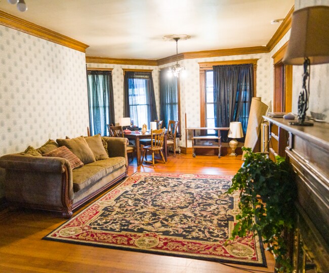 47 Dartmouth St, Springfield, MA 01109 House Rental in Springfield