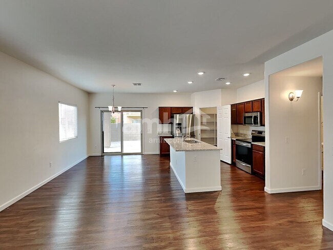 Foto del edificio - 6426 E Boldin Dr