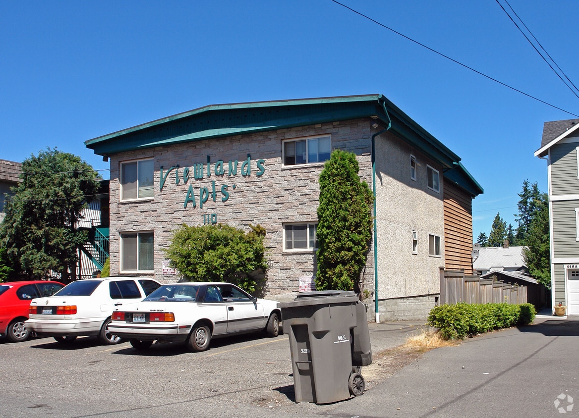 Building Photo - Viewland Apartments