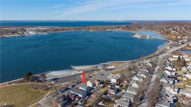 Foto del edificio - 484 Thames St