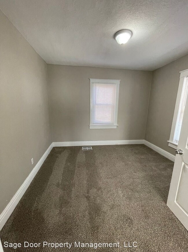 Building Photo - 3 br, 2 bath House - 102 Kansas City Avenue