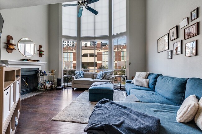Foto del edificio - 3100 Cole Ave