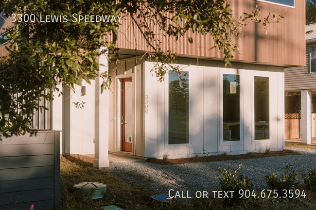 Building Photo - 3300 Lewis Speedway