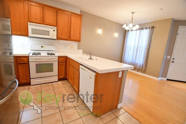 Foto del edificio - Townhouse in the heart of San Elijo Hills |  San Marcos