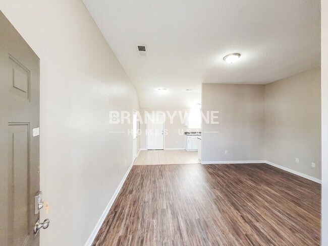 Foto del edificio - 4407 Pecan Creek Cir S