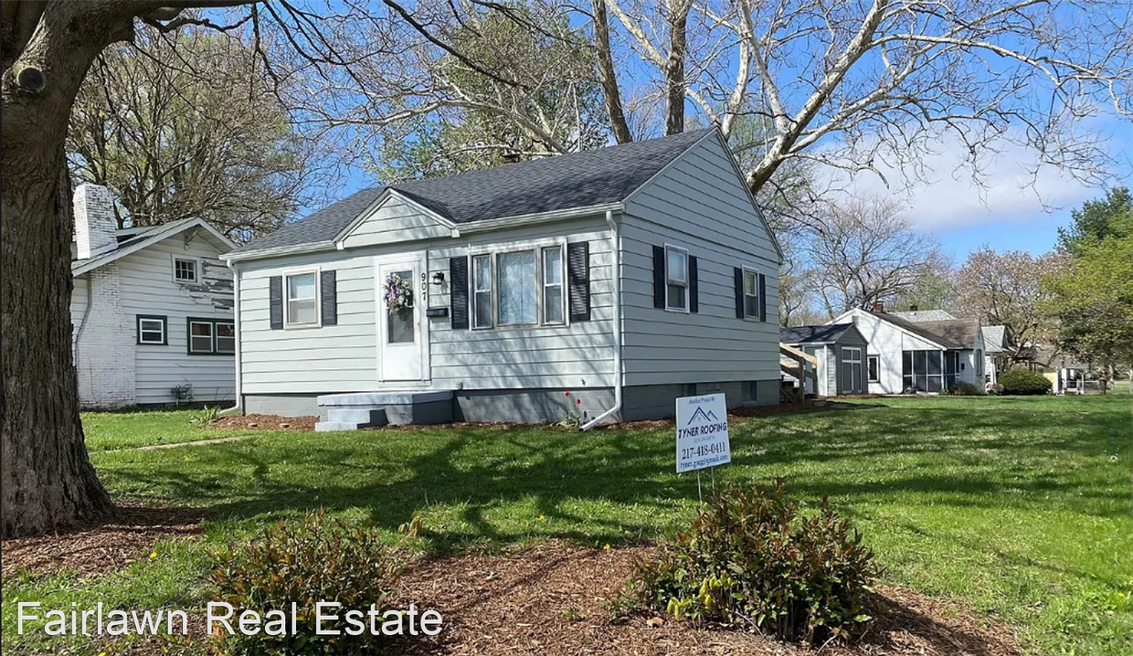 Primary Photo - 2 br, 1 bath House - 907 N Prospect Ave