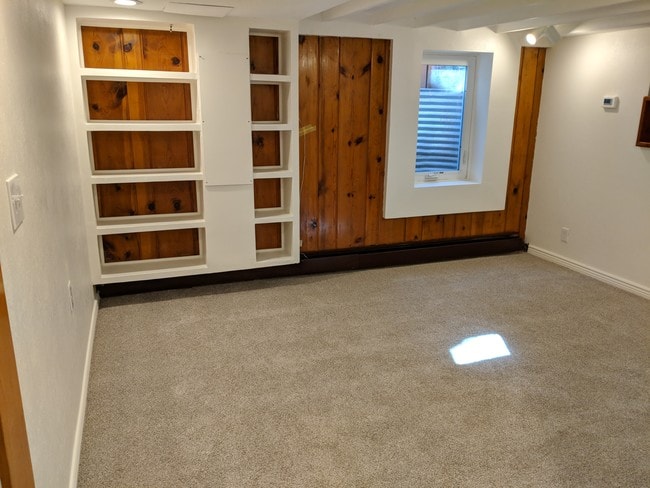 Living room - 3086 Broadway