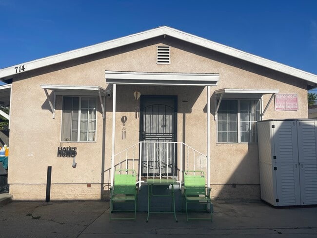 Building Photo - 714 S Record Ave