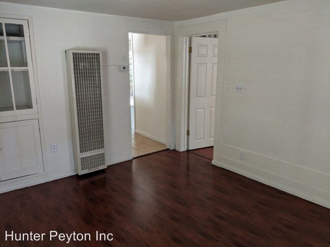Building Photo - 3221 Encinal Ave