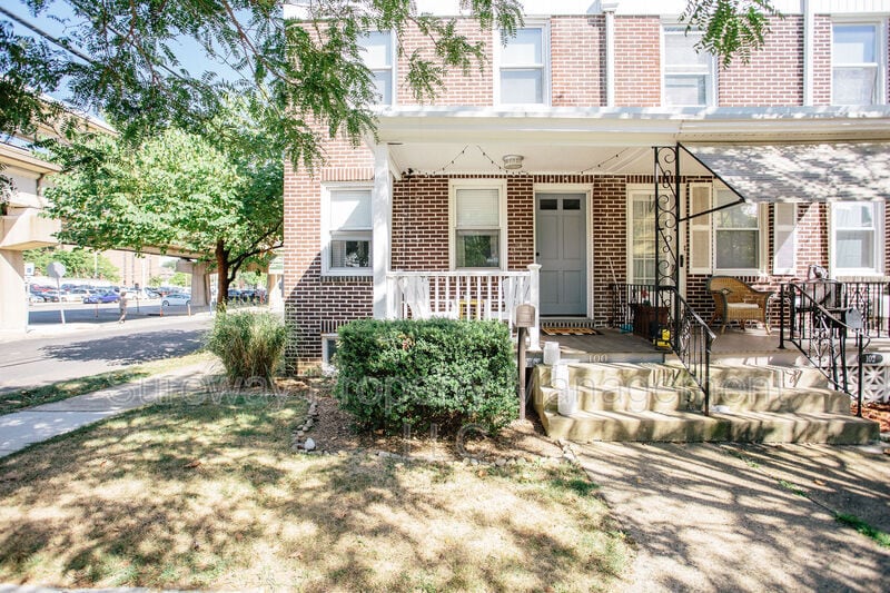 100 Edison Ave, Collingswood, NJ 08108 Townhome Rentals in