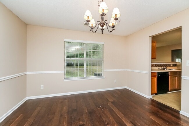 Building Photo - 5308 Rolling Meadow Dr SW