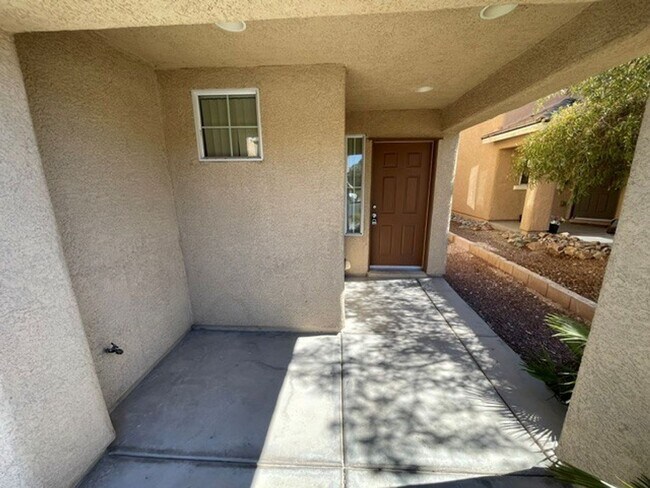 Foto del edificio - 4721 Chino Peak Ct
