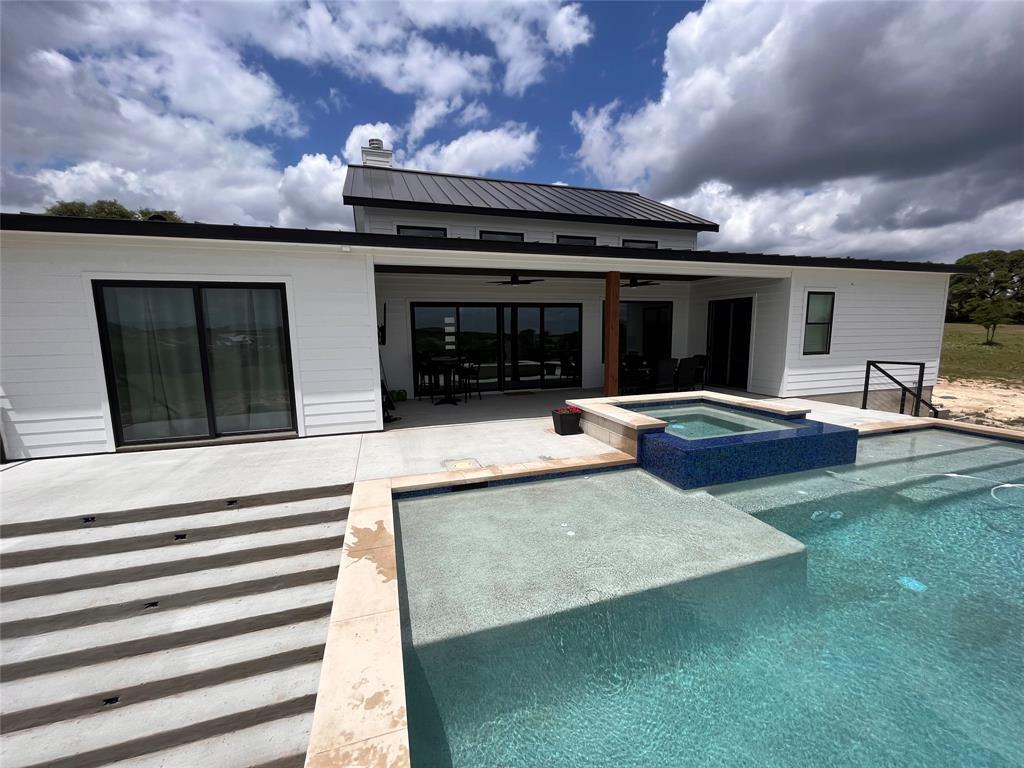 437 Stanton Rd, Johnson City, TX 78636 House Rental in Johnson City