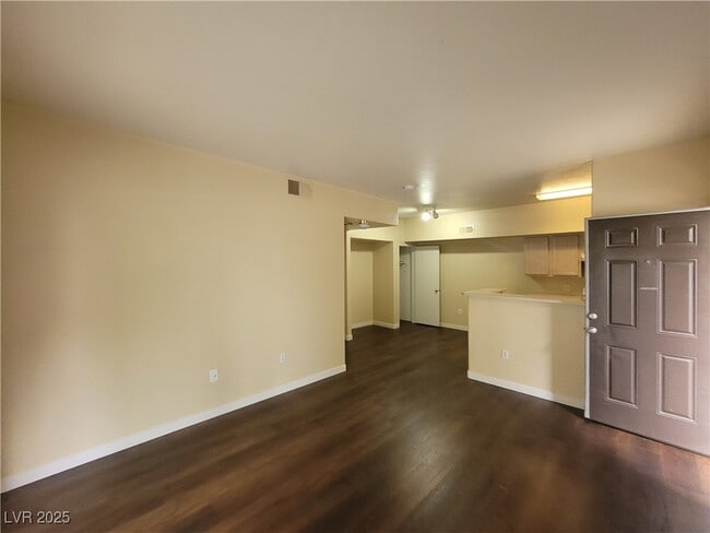 Foto del edificio - 2615 W Gary Ave