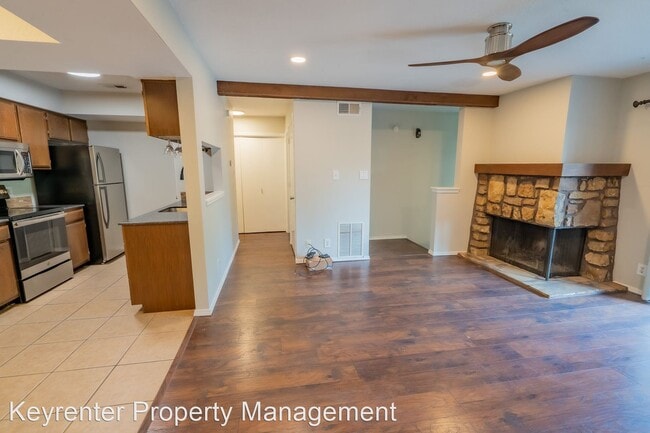 Building Photo - 2 br, 2 bath House - 6358 S 80th E Ave Unit E