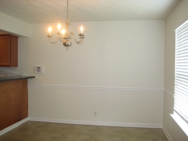Building Photo - 8824 Cressent Glen Ct