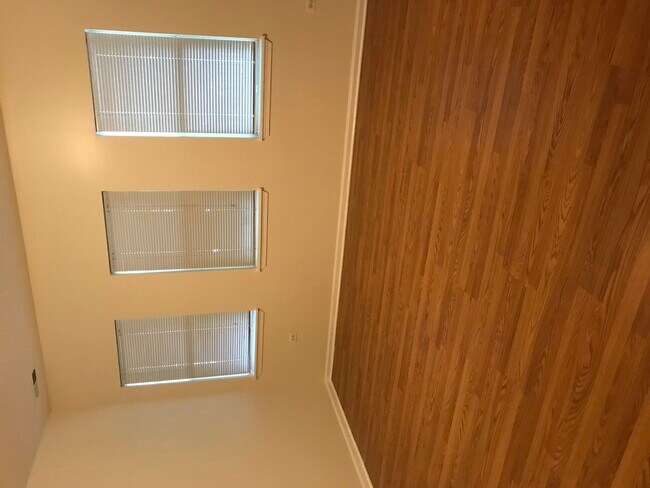 Foto del edificio - 709 W 15th St