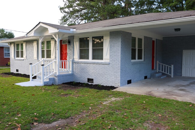 Building Photo - 158 Epps Rd