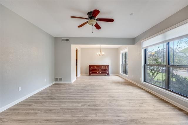 Foto del edificio - 6220 Glennox Ln