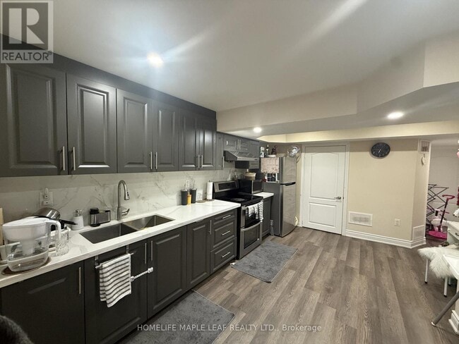 Building Photo - 92 Robert Parkinson Dr