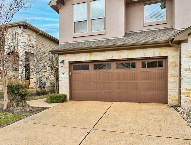 Building Photo - 9417 Solana Vista Loop