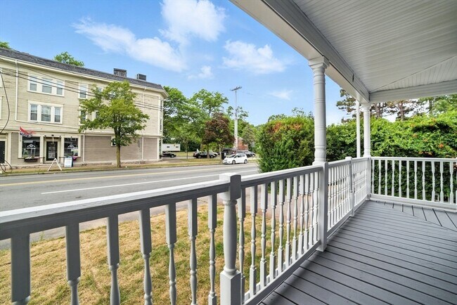 Foto del edificio - 16 Blue Hill Ave