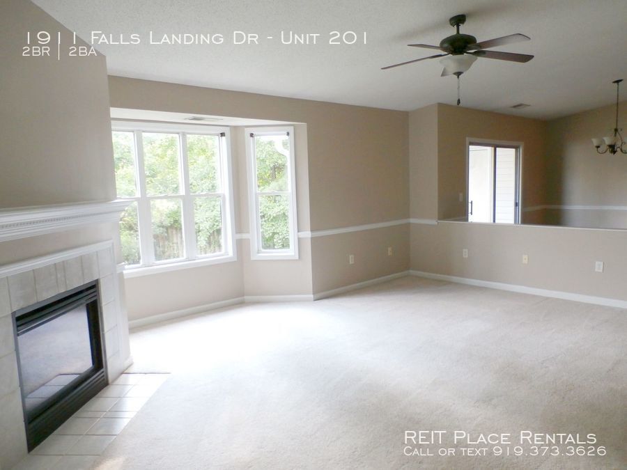 Primary Photo - 1911 Falls Landing Dr