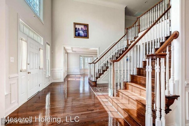 Foto del edificio - 1111 Saddle Creek Ct