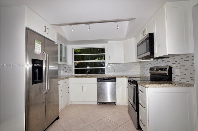 Building Photo - 13224 SW 111th Terrace