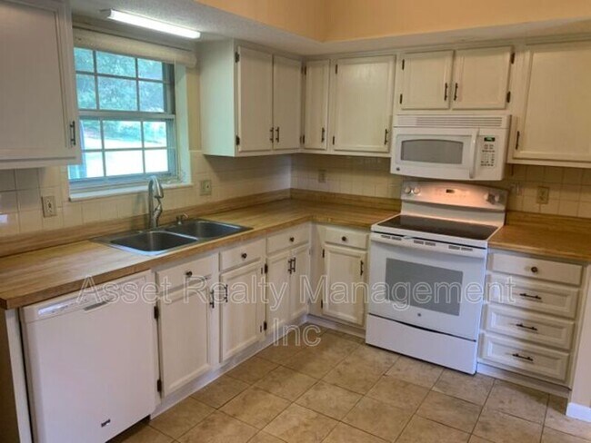 Foto del edificio - 11913 Berwick Ln