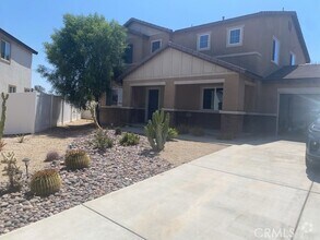 Building Photo - 26539 Vineland Cir