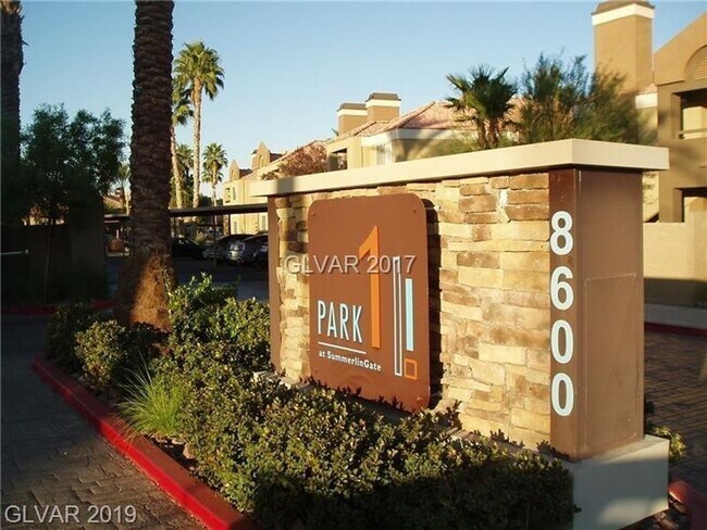 Building Photo - Beautiful Condo in a Gated Community Near ...