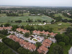 Building Photo - 9878 Perfect Dr