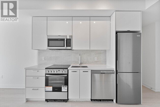 Photo du bâtiment - 284 King St E