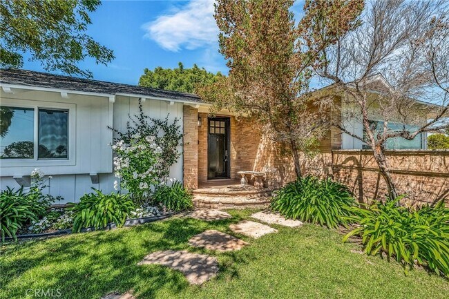 Foto del edificio - 2417 Sunnyside Ridge Rd
